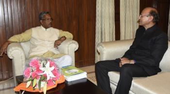 Dr. S.C. Gairola, Director General, ICFRE meeting with Shri T.S. Rawat, Chief Minister of Uttarakahand